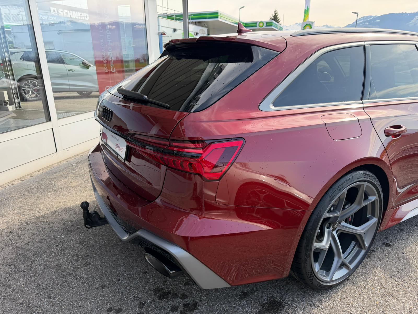 AUDI RS6 Avant 4.0 TFSI V8 Performance quattro-image-4
