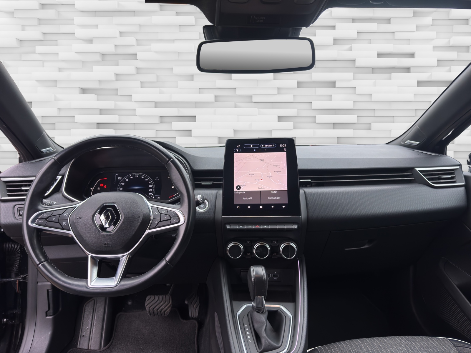 RENAULT Clio 1.0 Intens CVT-image-11