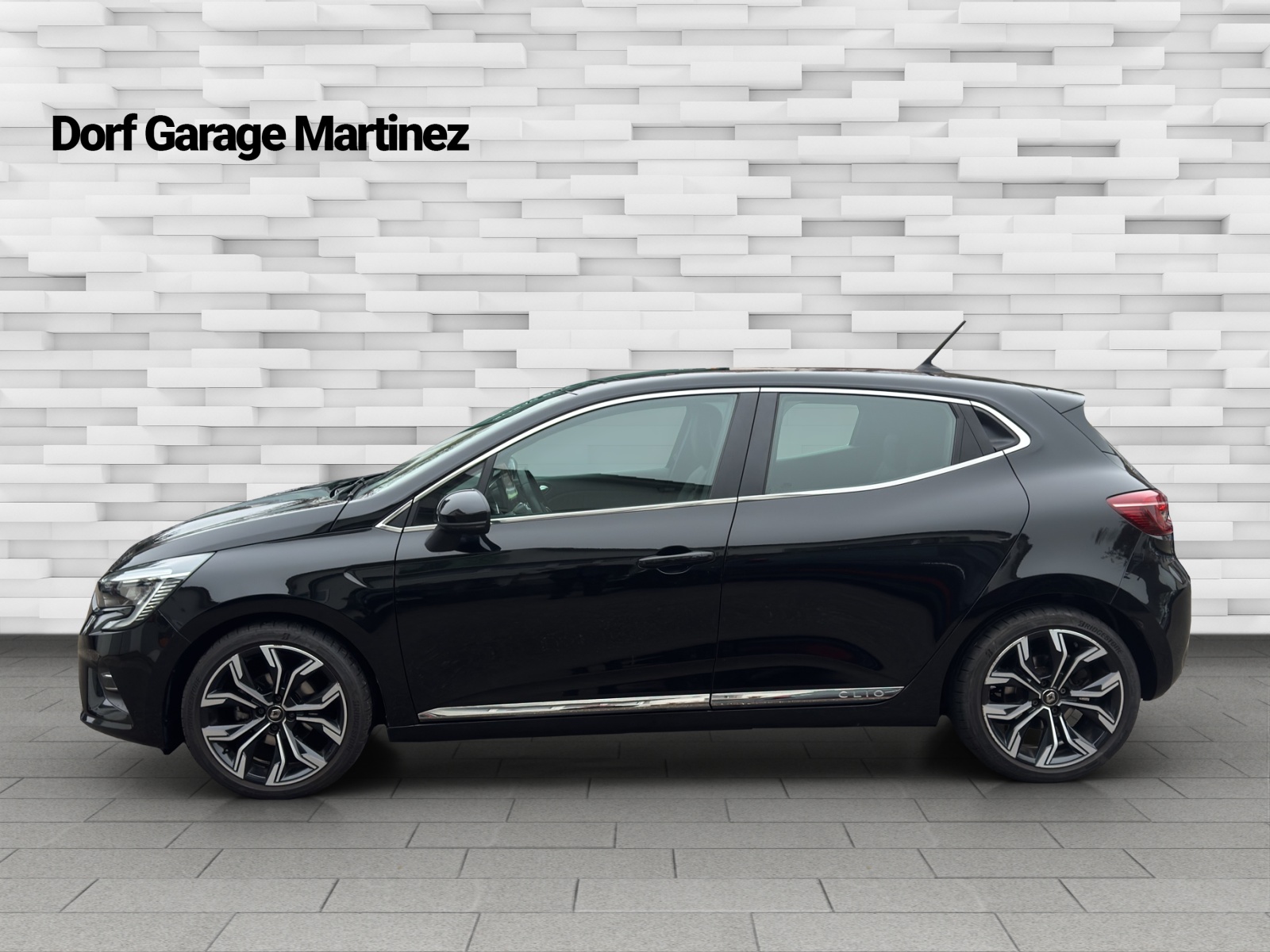 RENAULT Clio 1.0 Intens CVT-image-2