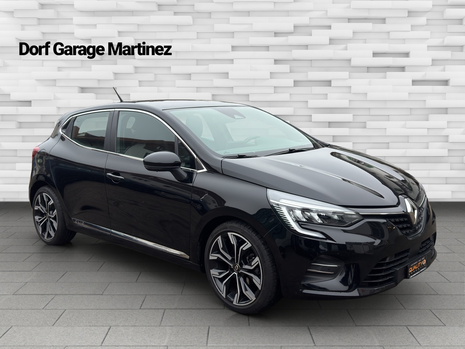 RENAULT Clio 1.0 Intens CVT-image-3