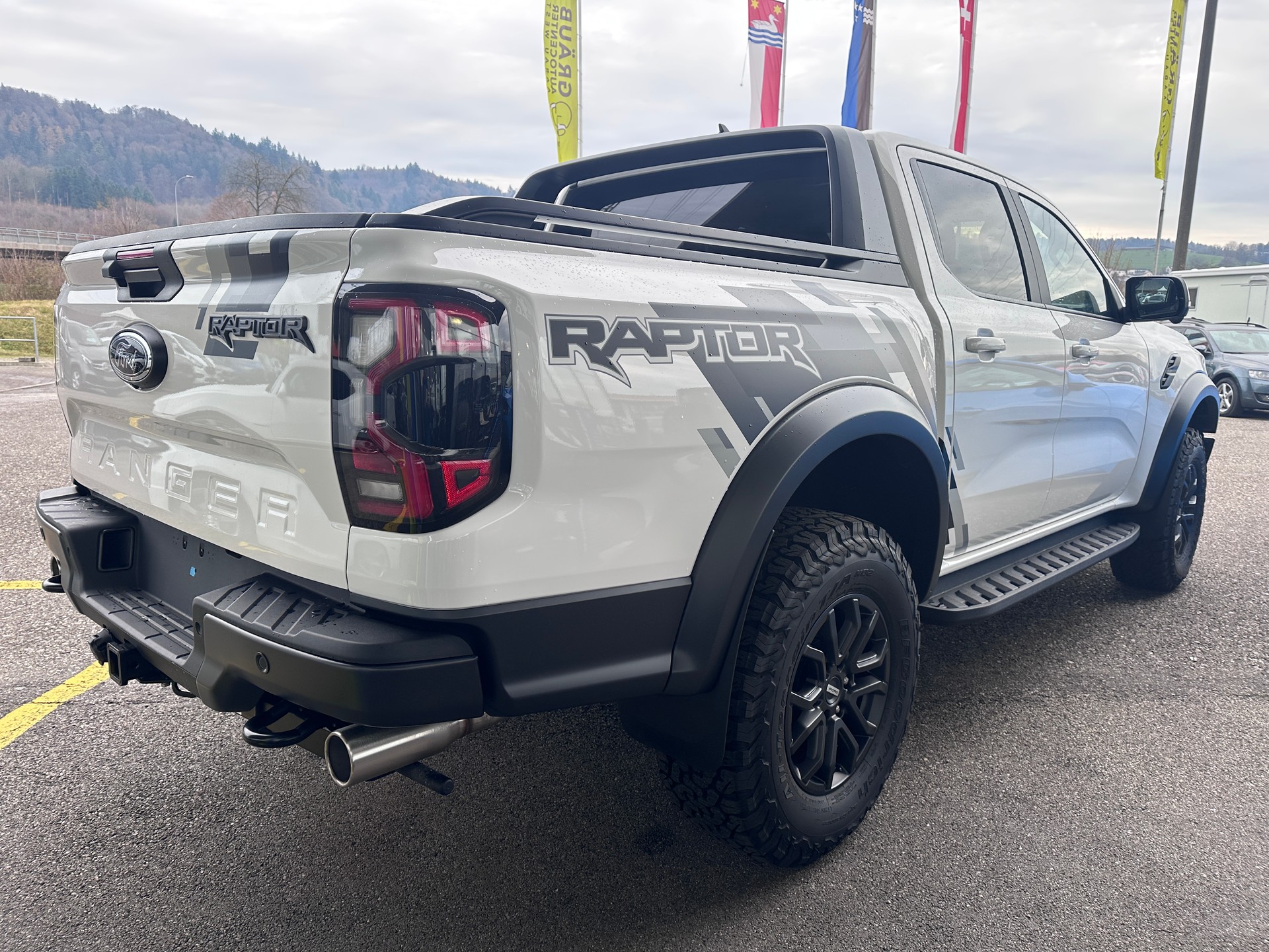 FORD Ranger Raptor 3.0 Eco Boost 4x4 A-image-6