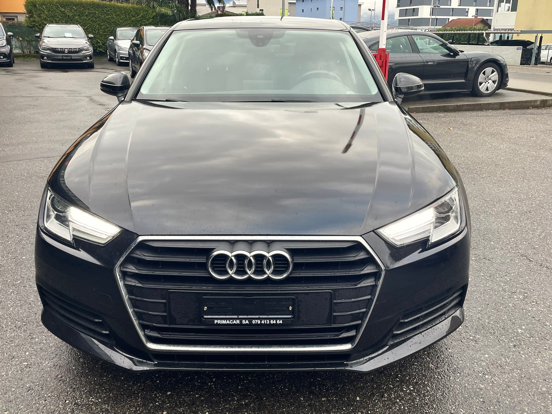 AUDI A4 Limousine 2.0 TDI Design S-tronic