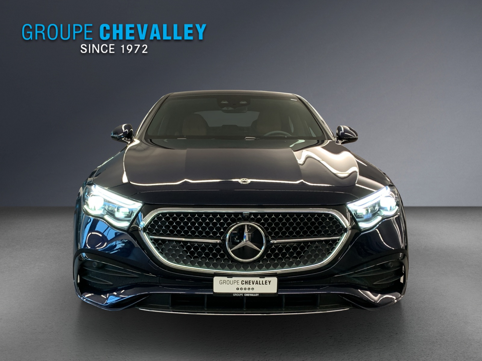 MERCEDES-BENZ E 300 e Berline 4MATIC EQ Hybrid-image-4