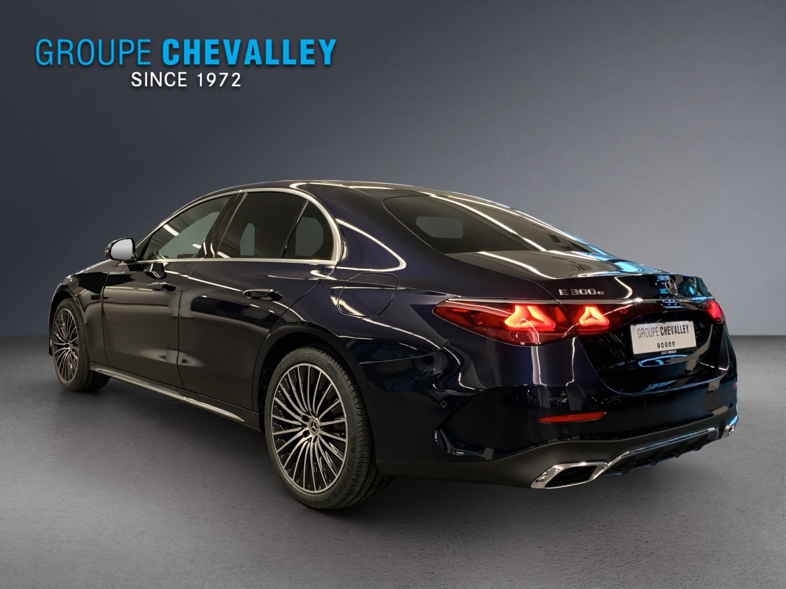 MERCEDES-BENZ E 300 e Berline 4MATIC EQ Hybrid-image-2