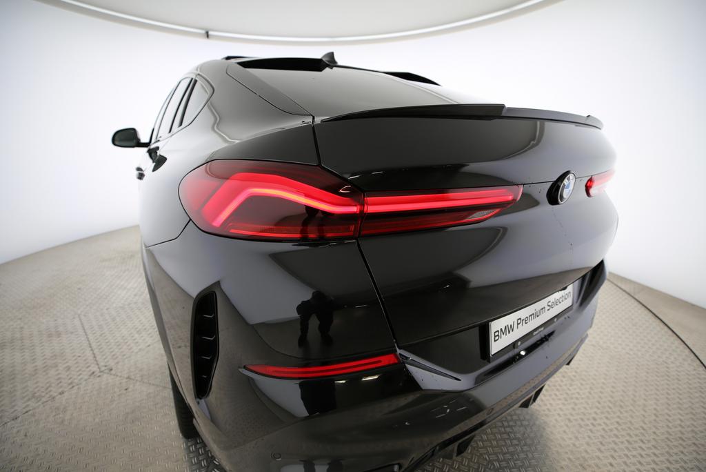 BMW X6 40i xDrive-image-15