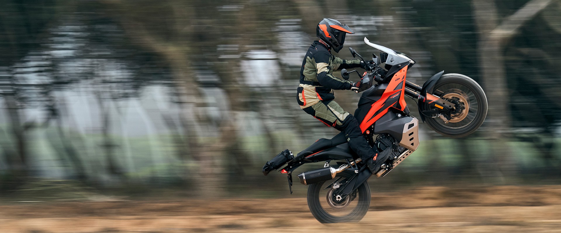 KTM 790 Adventure 2026-image-8