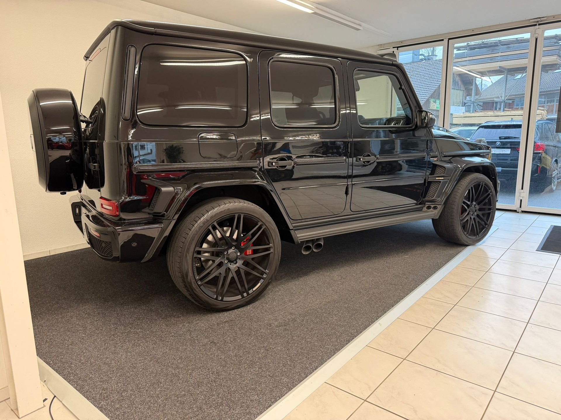 MERCEDES-BENZ G 63 AMG Speedshift Plus G-Tronic-showroom-element-3