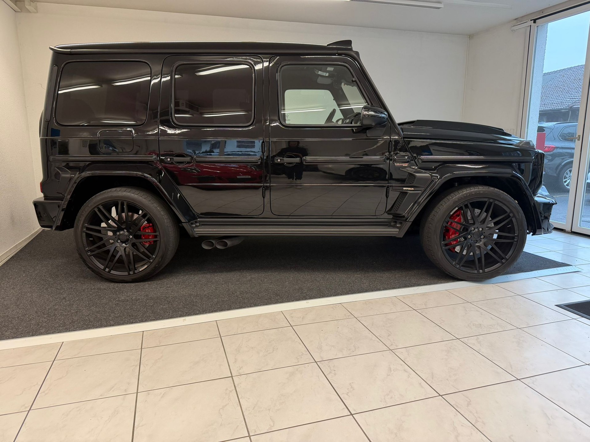 MERCEDES-BENZ G 63 AMG Speedshift Plus G-Tronic-showroom-element-2