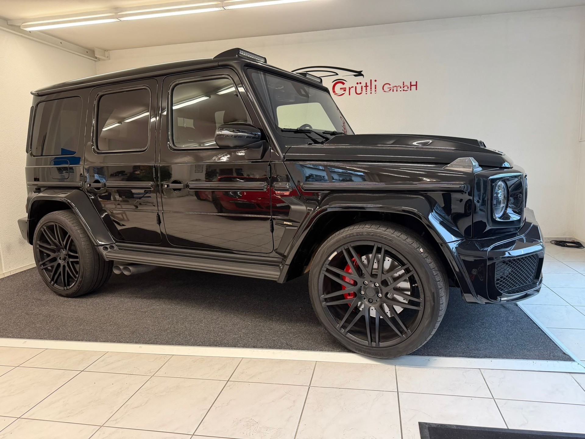 MERCEDES-BENZ G 63 AMG Speedshift Plus G-Tronic-showroom-element-1