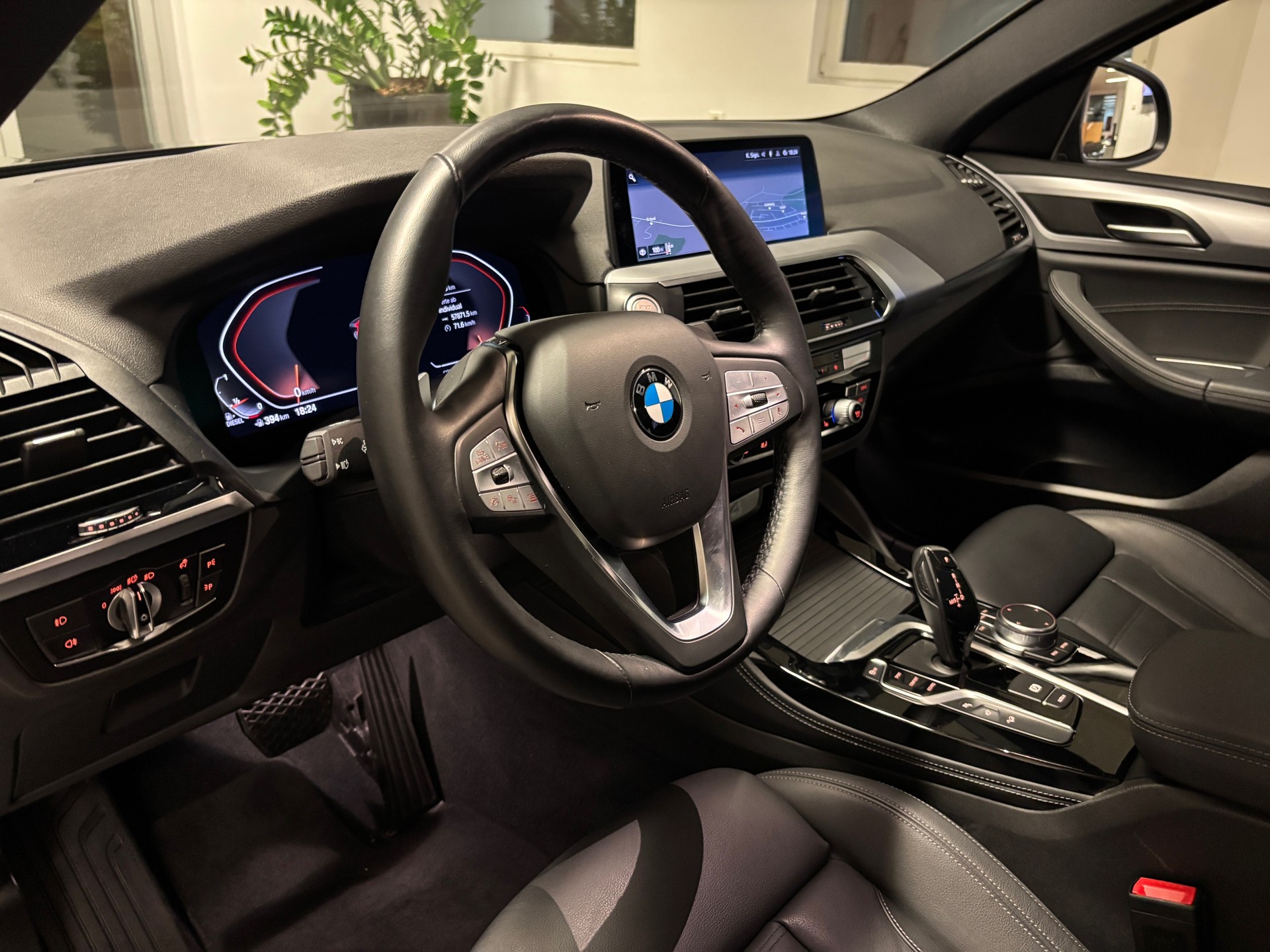 BMW X4 xDrive 48V 20d Steptronic-image-5