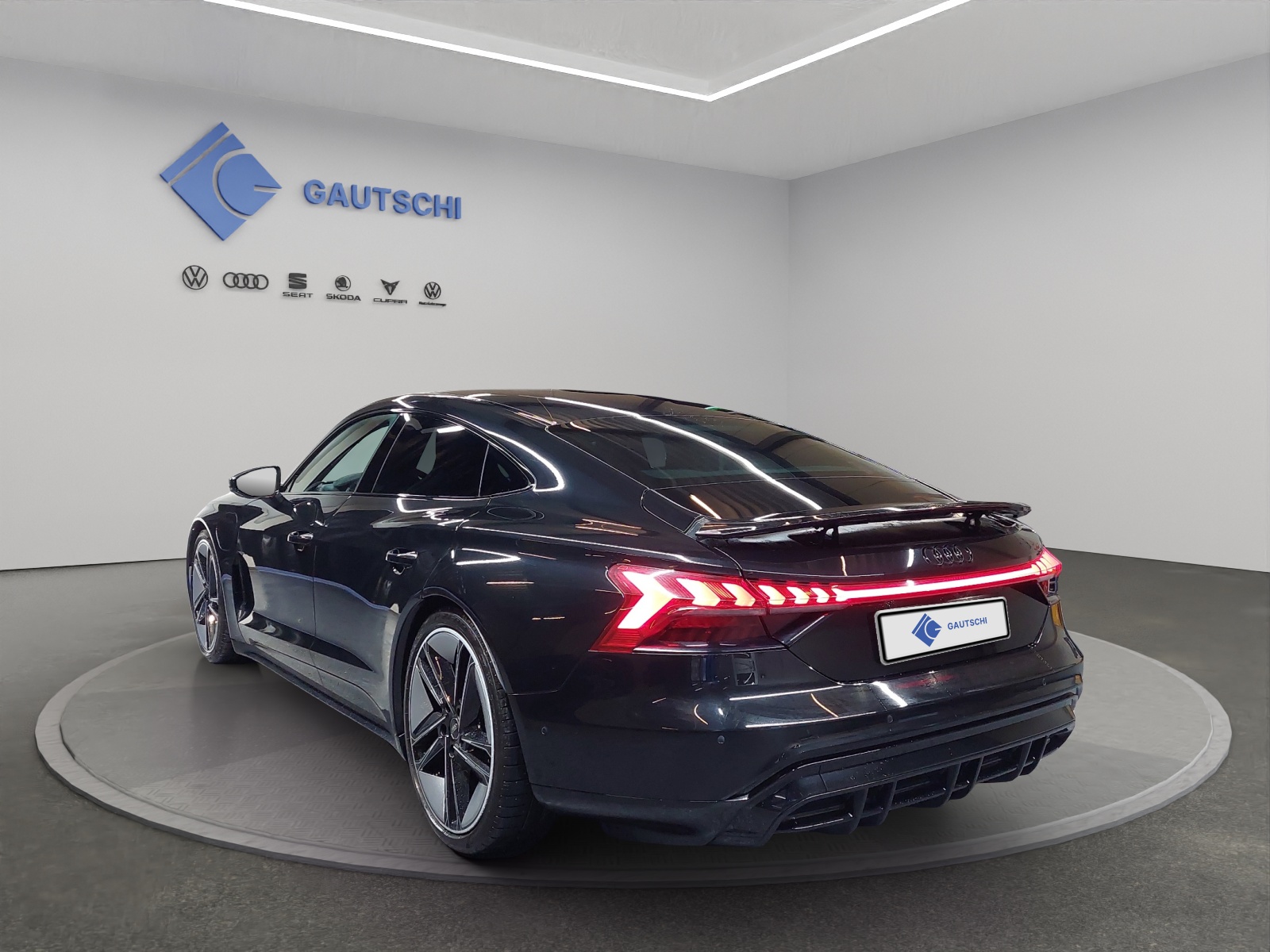 AUDI RS e-tron GT quattro-image-2