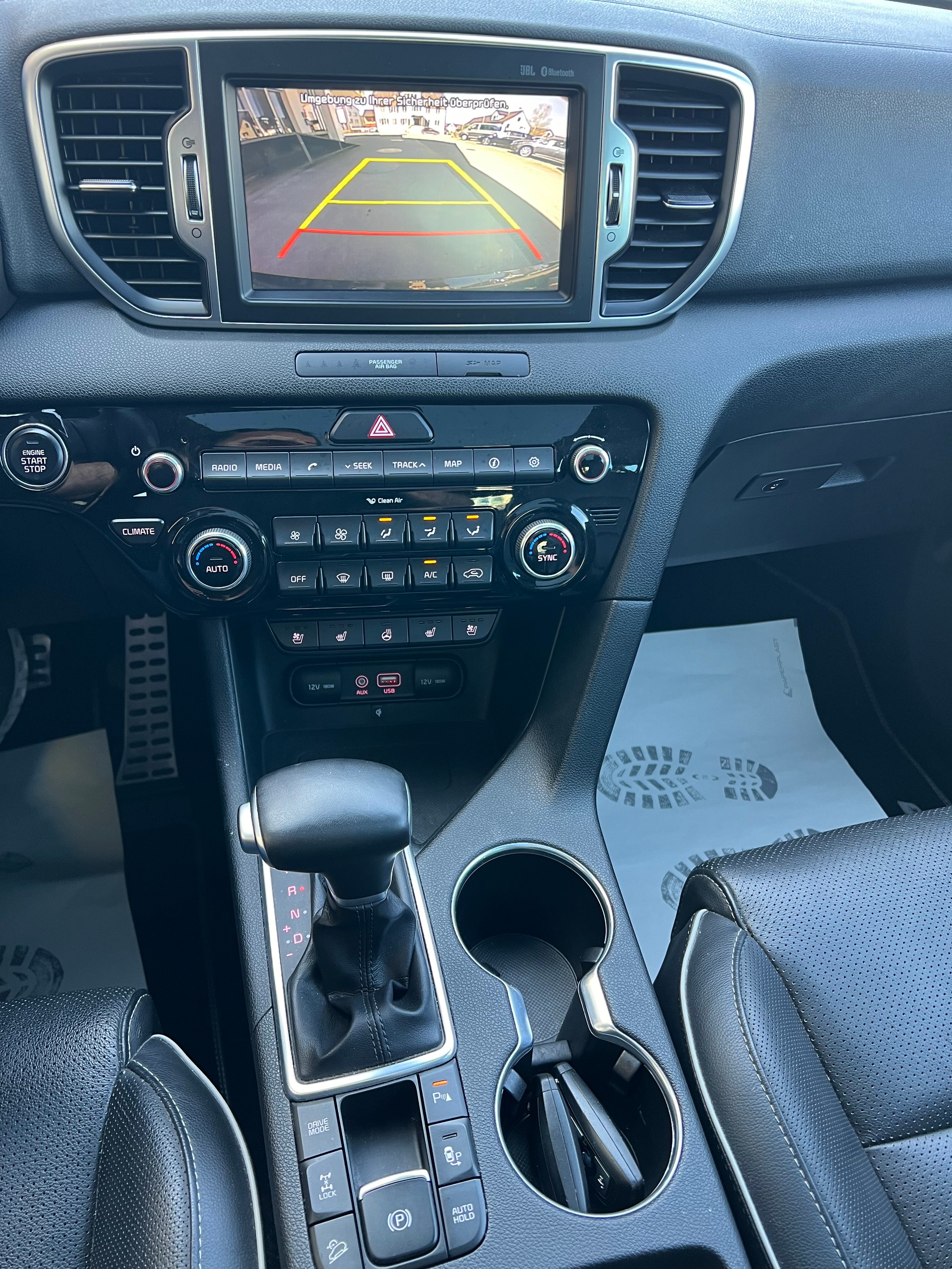KIA Sportage 1.6 T-GDi Style GT Line 4WD Automat-image-11