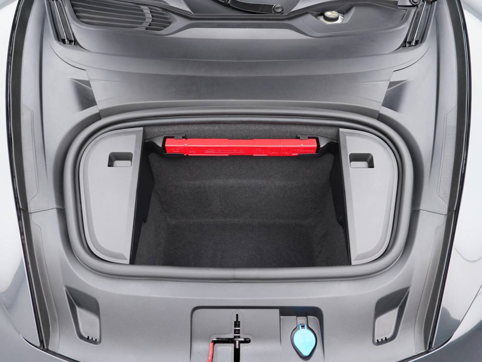 PORSCHE Taycan 4 Cross Turismo-image-31