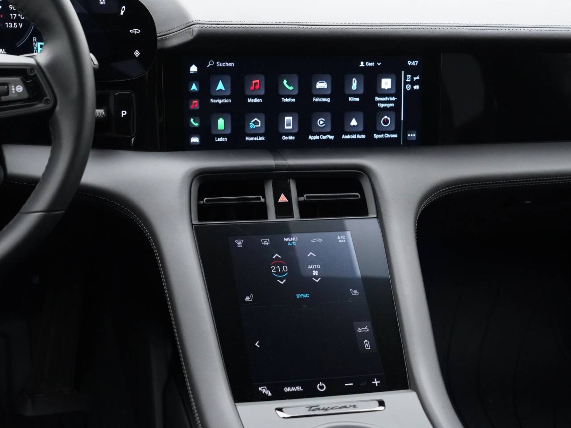 PORSCHE Taycan 4 Cross Turismo-image-17