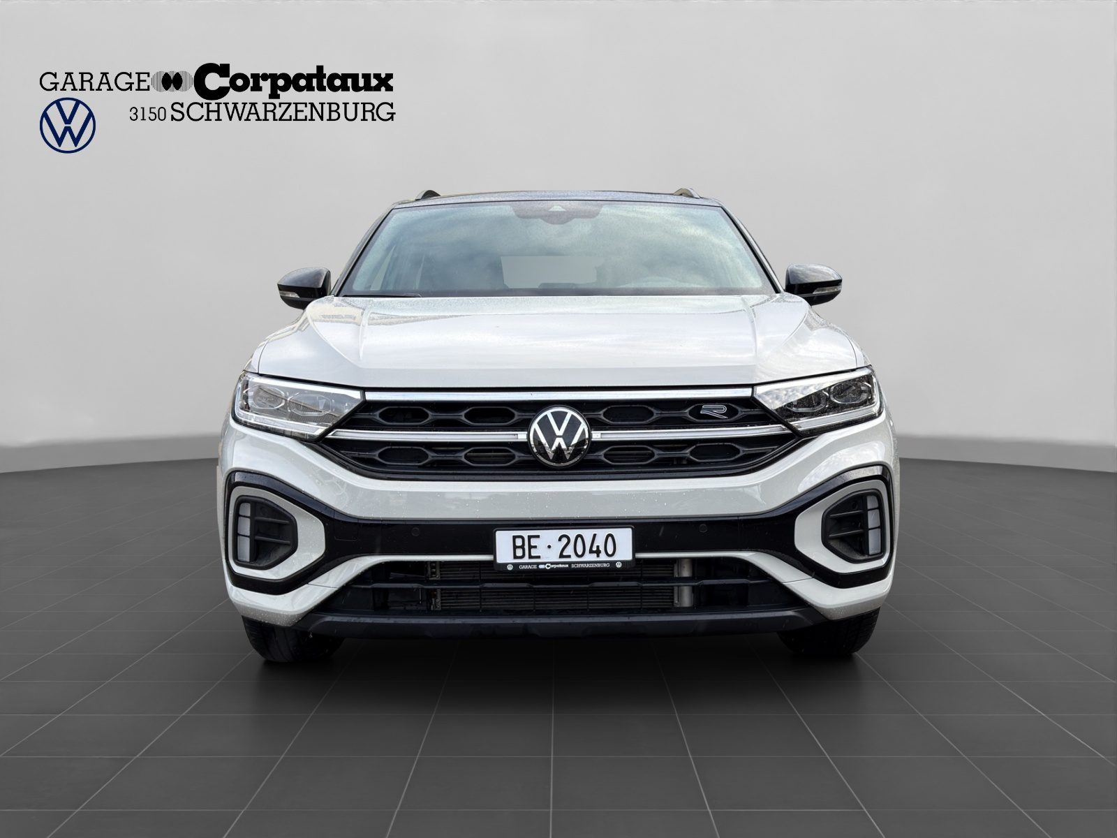 VW T-Roc 2.0 TSI R-Line DSG 4Motion-image-0