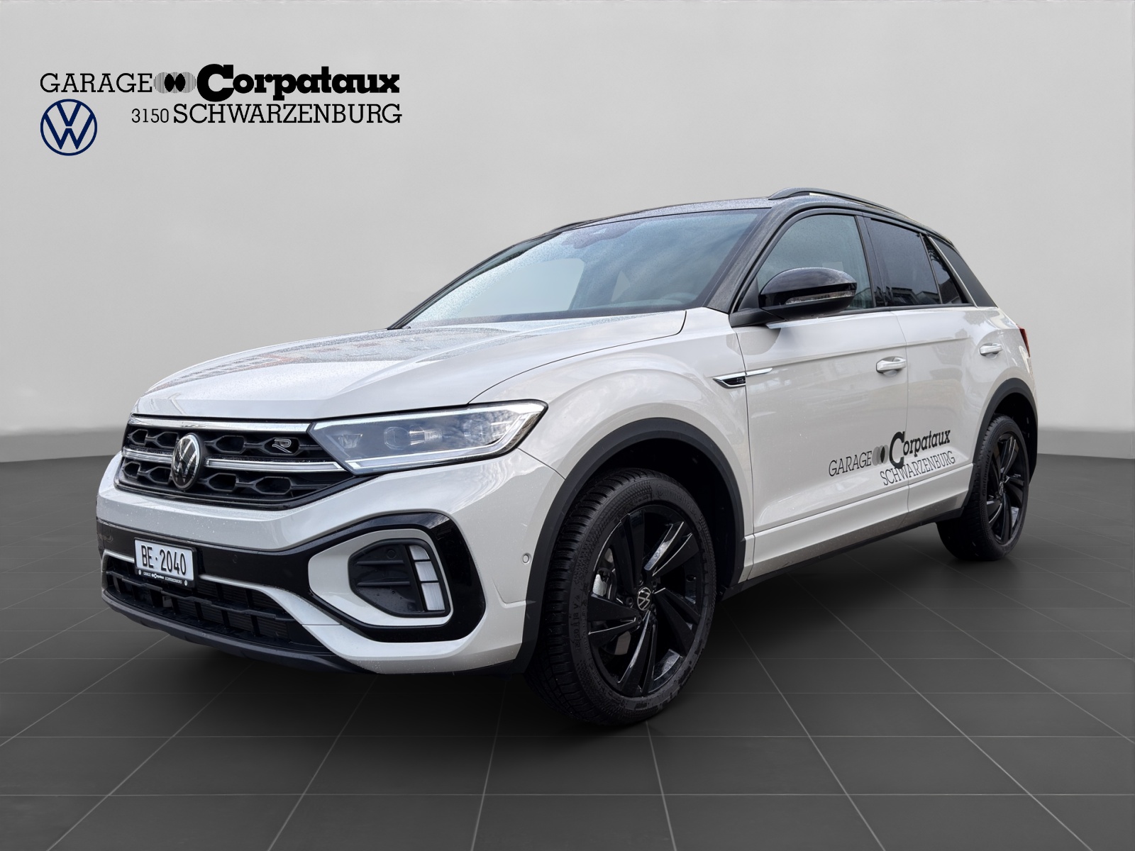 VW T-Roc 2.0 TSI R-Line DSG 4Motion-image-1