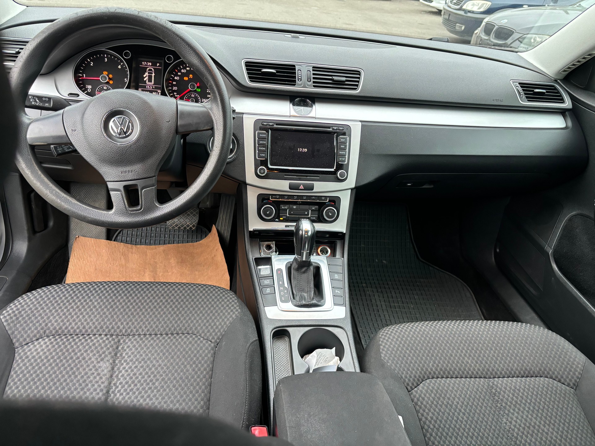 VW Passat Variant 2.0 TDI BMT Comfortline DSG-image-4