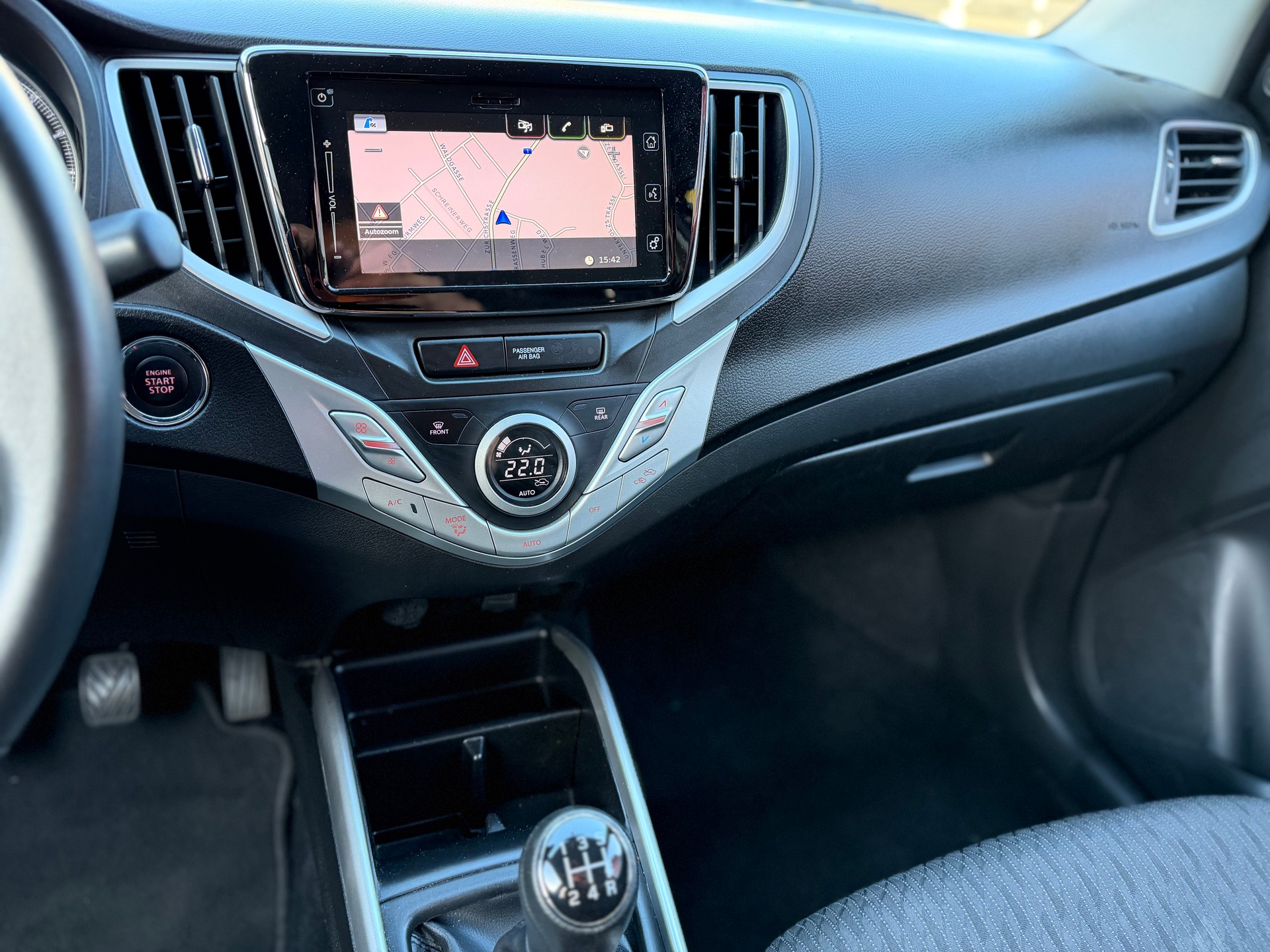 SUZUKI Baleno 1.2i Compact Top Hybrid-image-8