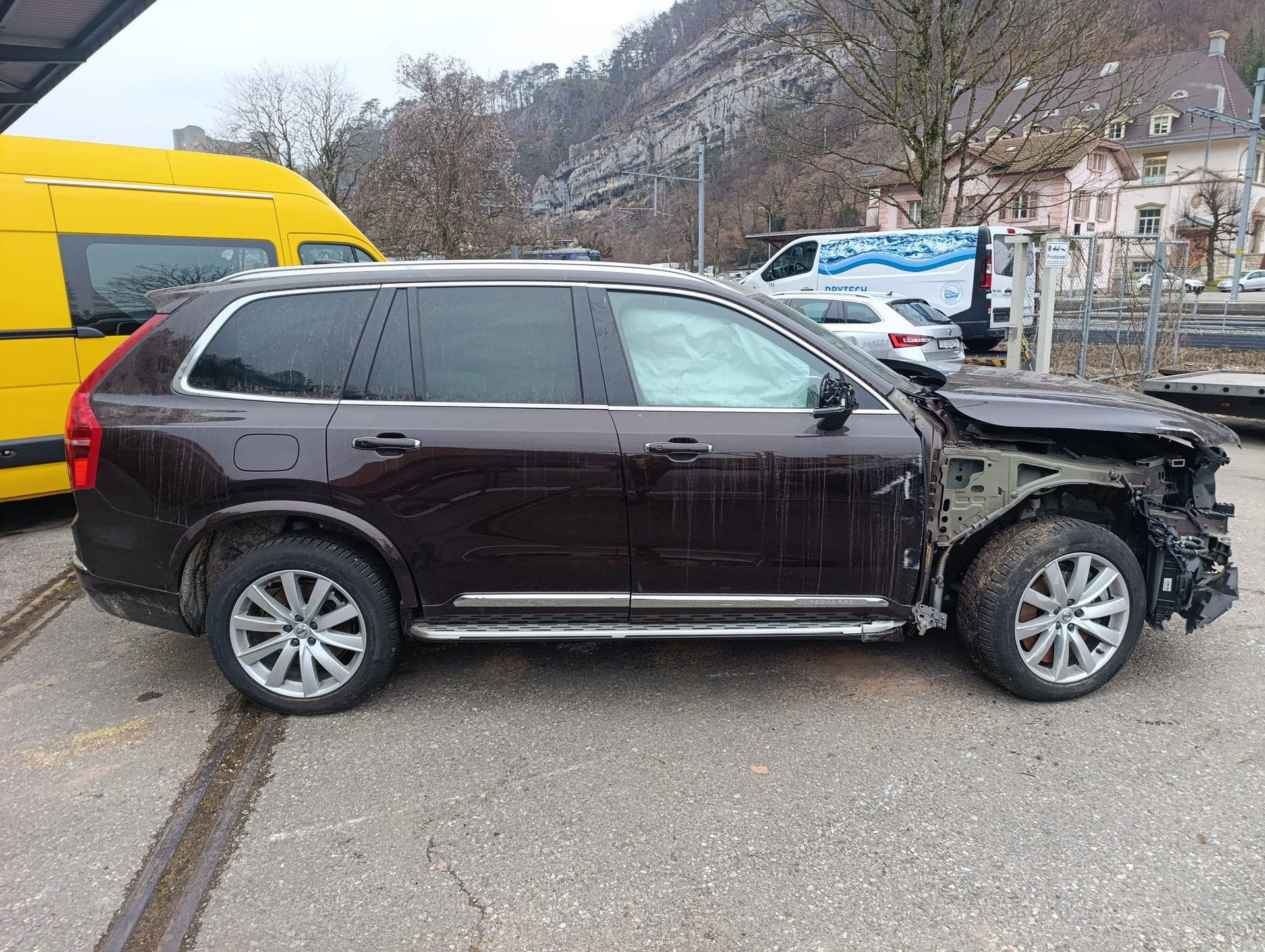 VOLVO XC90 T8 eAWD Inscription Geartronic-image-8