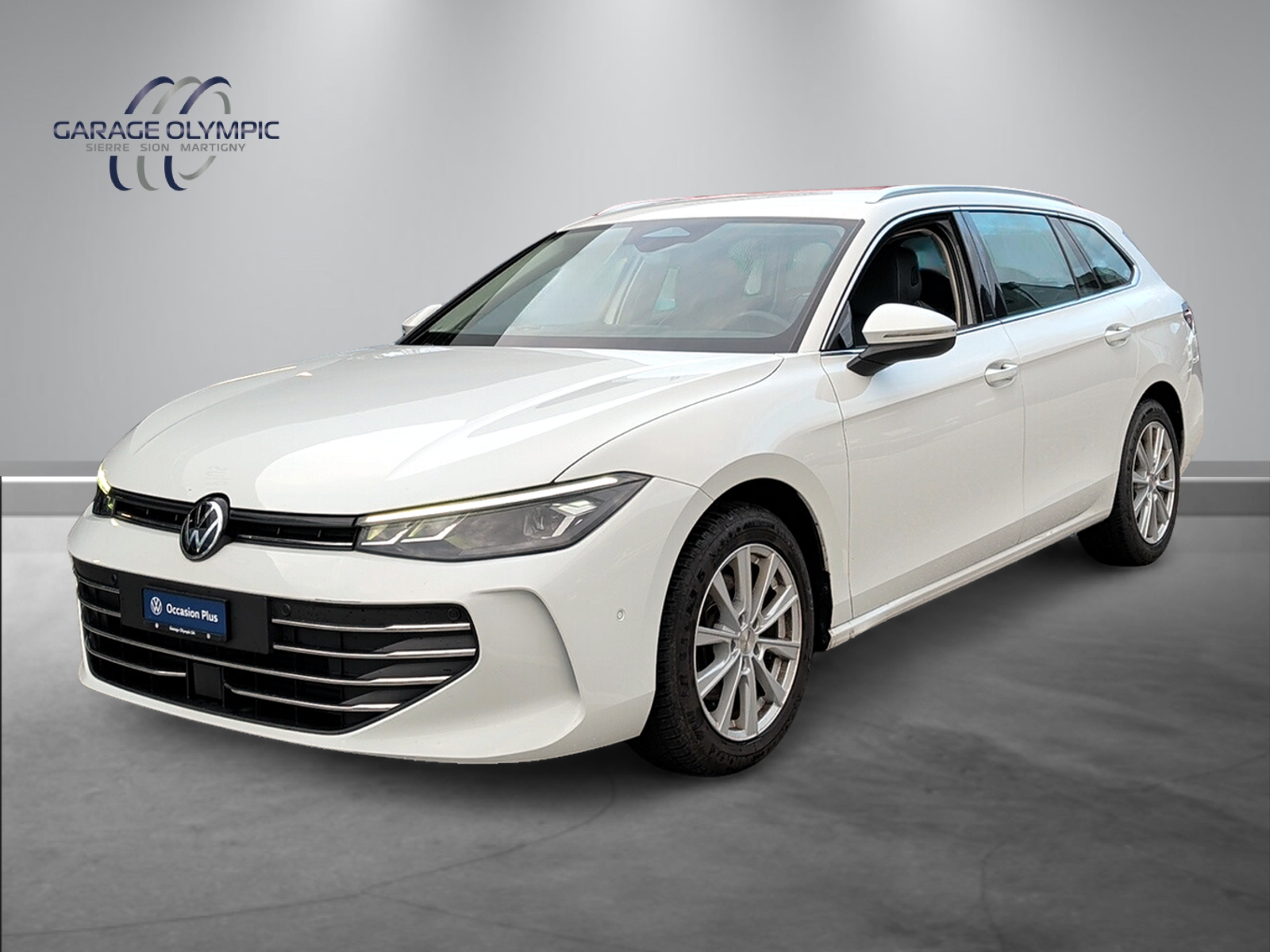 VW Passat Variant 2.0 TDI evo Business DSG-image-0