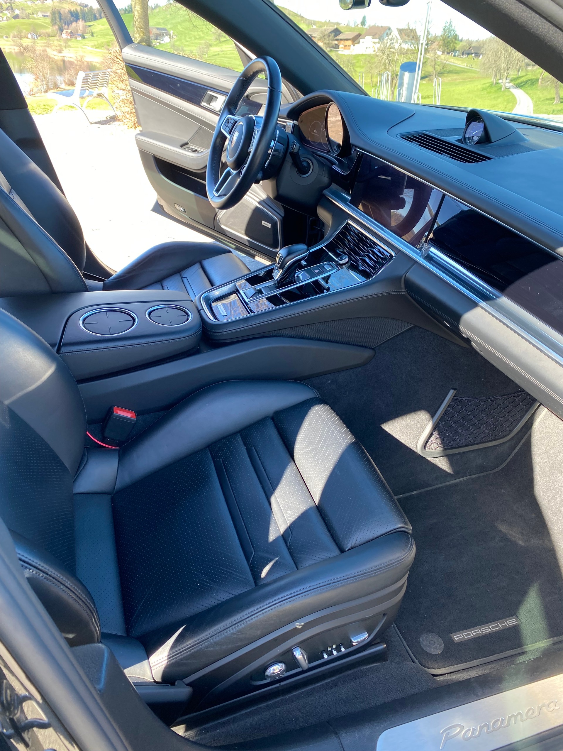 PORSCHE Panamera 4 E-Hybrid PDK-image-6