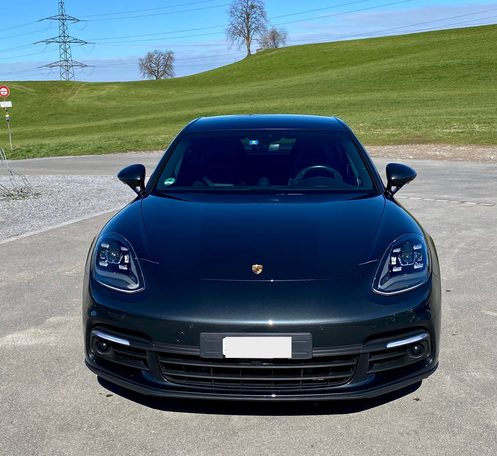 PORSCHE Panamera 4 E-Hybrid PDK-image-1