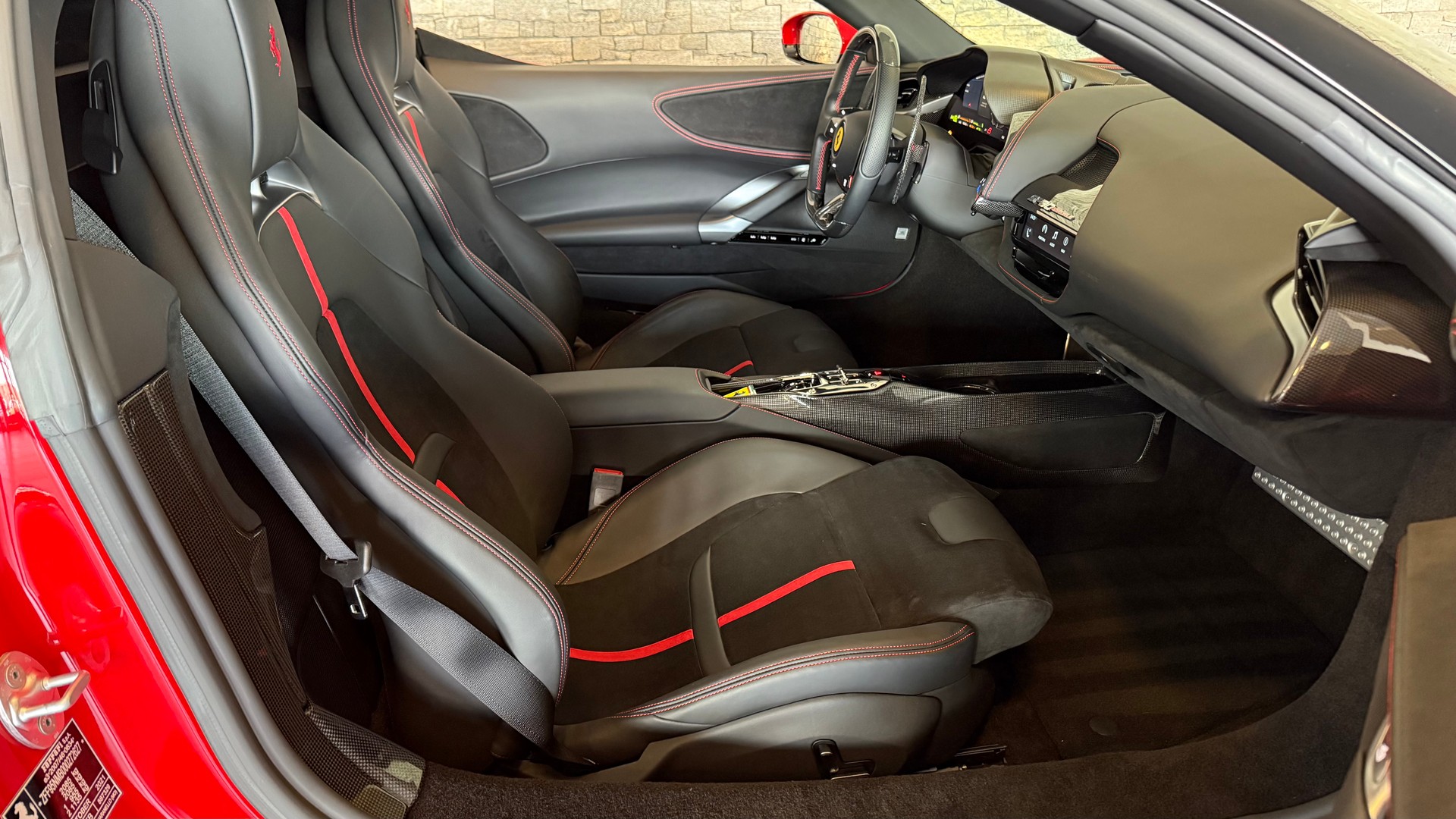 FERRARI SF90 Stradale-image-19