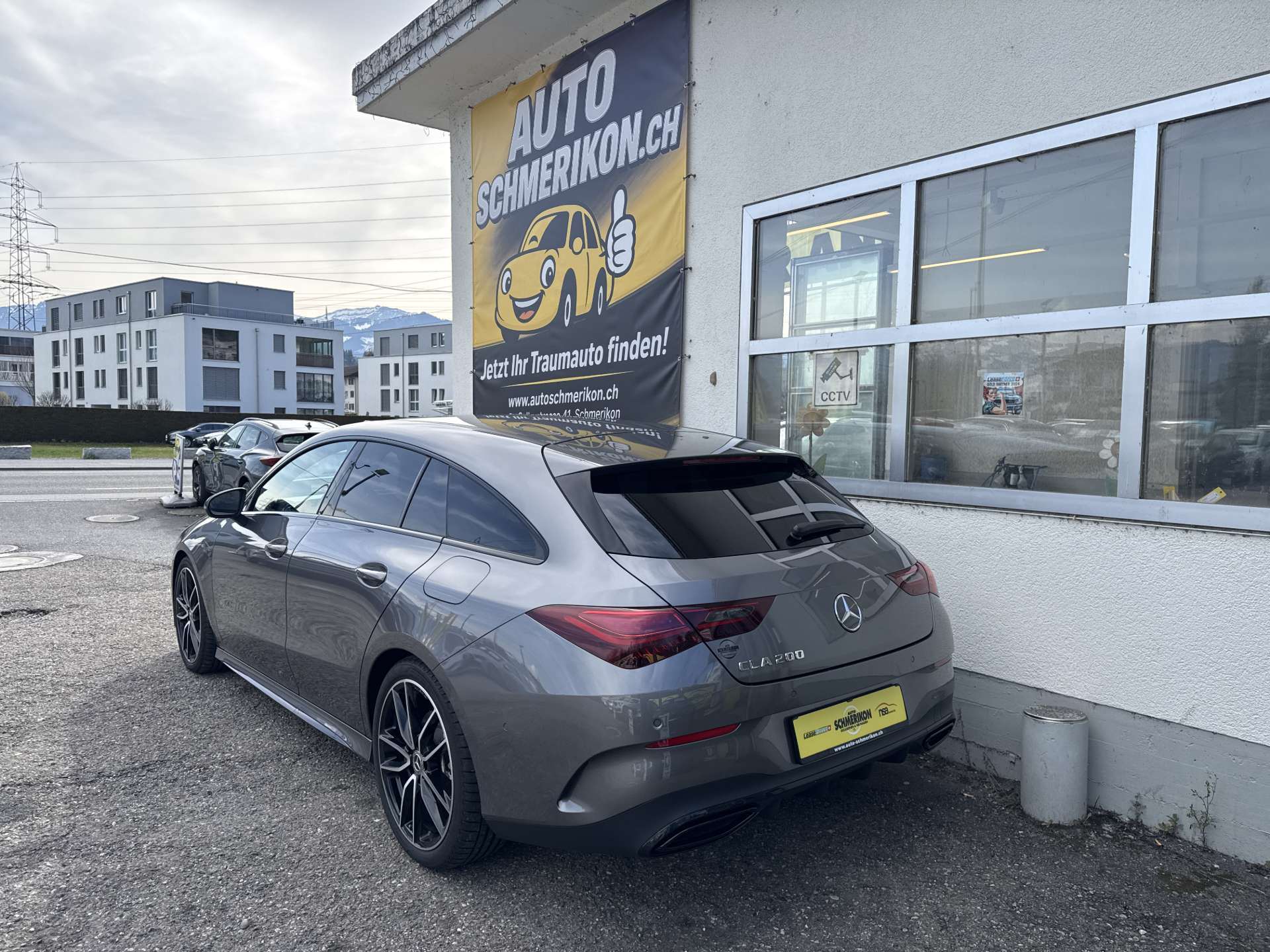 MERCEDES-BENZ CLA Shooting Brake 200 AMG Line Advanced Plus DCT-Automat-image-2