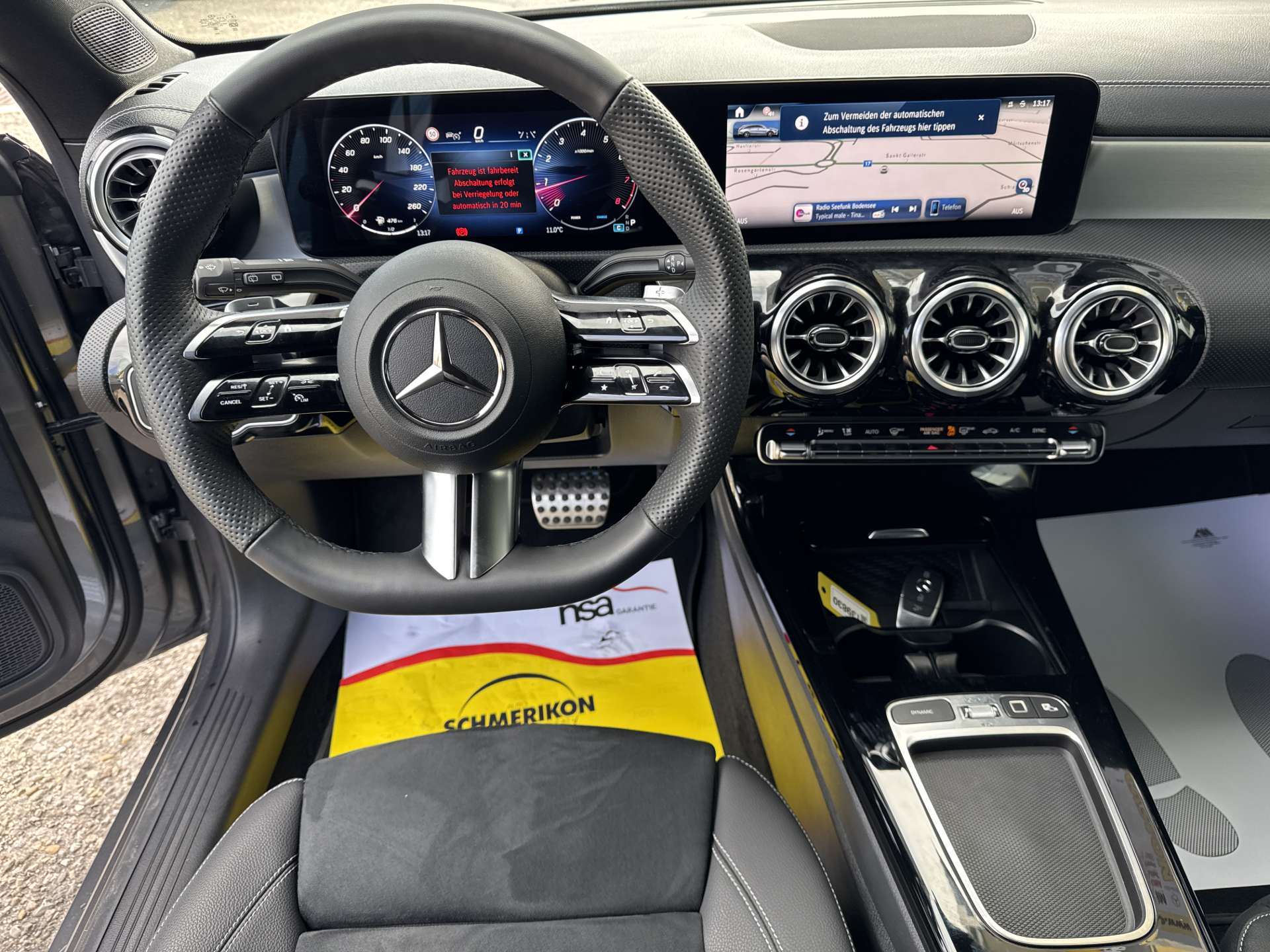 MERCEDES-BENZ CLA Shooting Brake 200 AMG Line Advanced Plus DCT-Automat-image-12