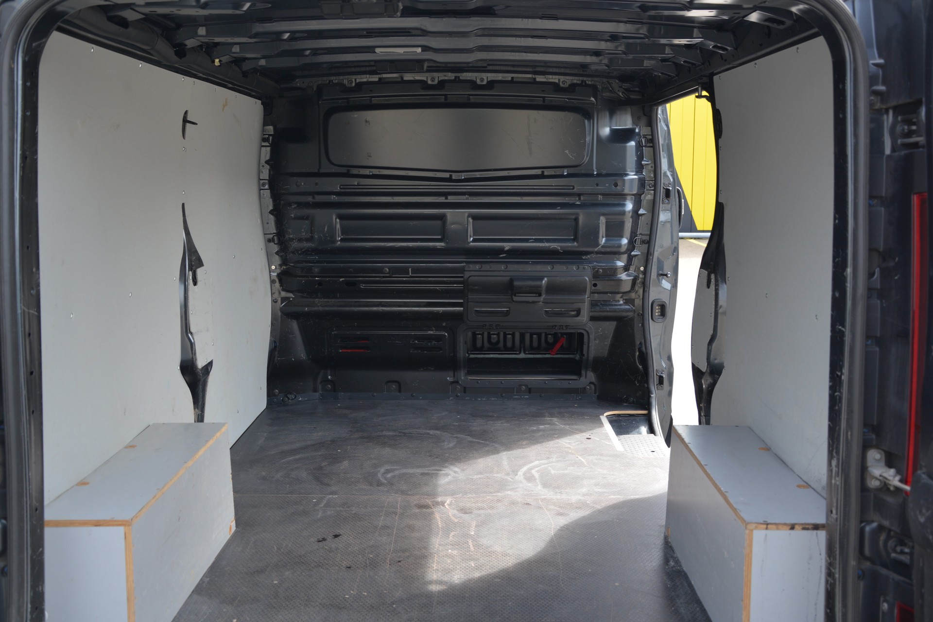 RENAULT Trafic 2.0 Blue dCi 150 Advance L2H1 EDC EN-image-10