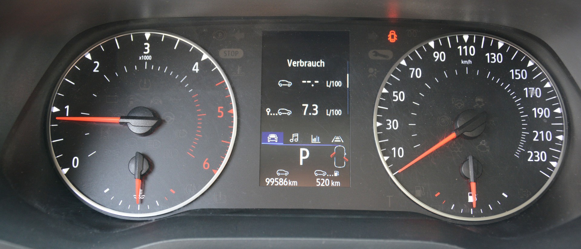RENAULT Trafic 2.0 Blue dCi 150 Advance L2H1 EDC EN-image-14
