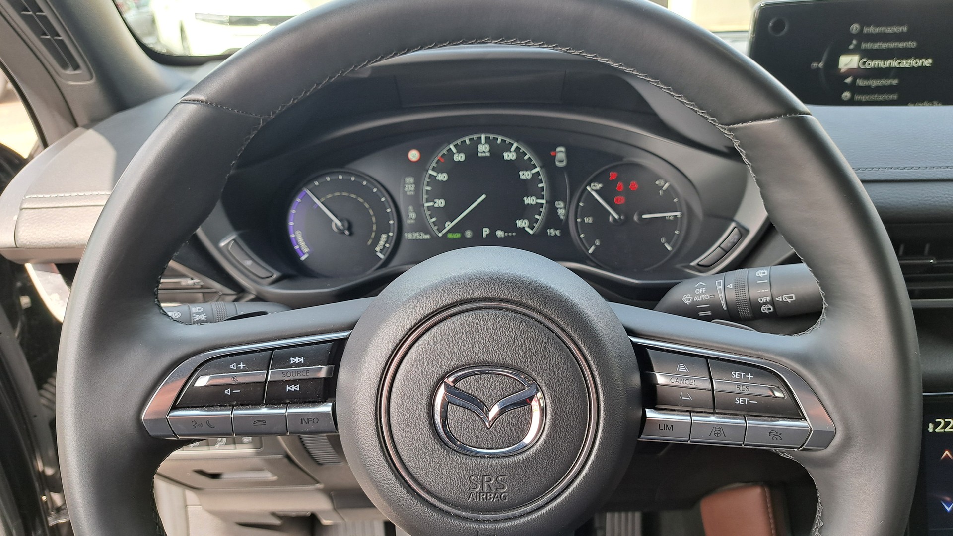MAZDA MX-30 PHEV e-Skyactiv R-EV 170 Makoto-image-11