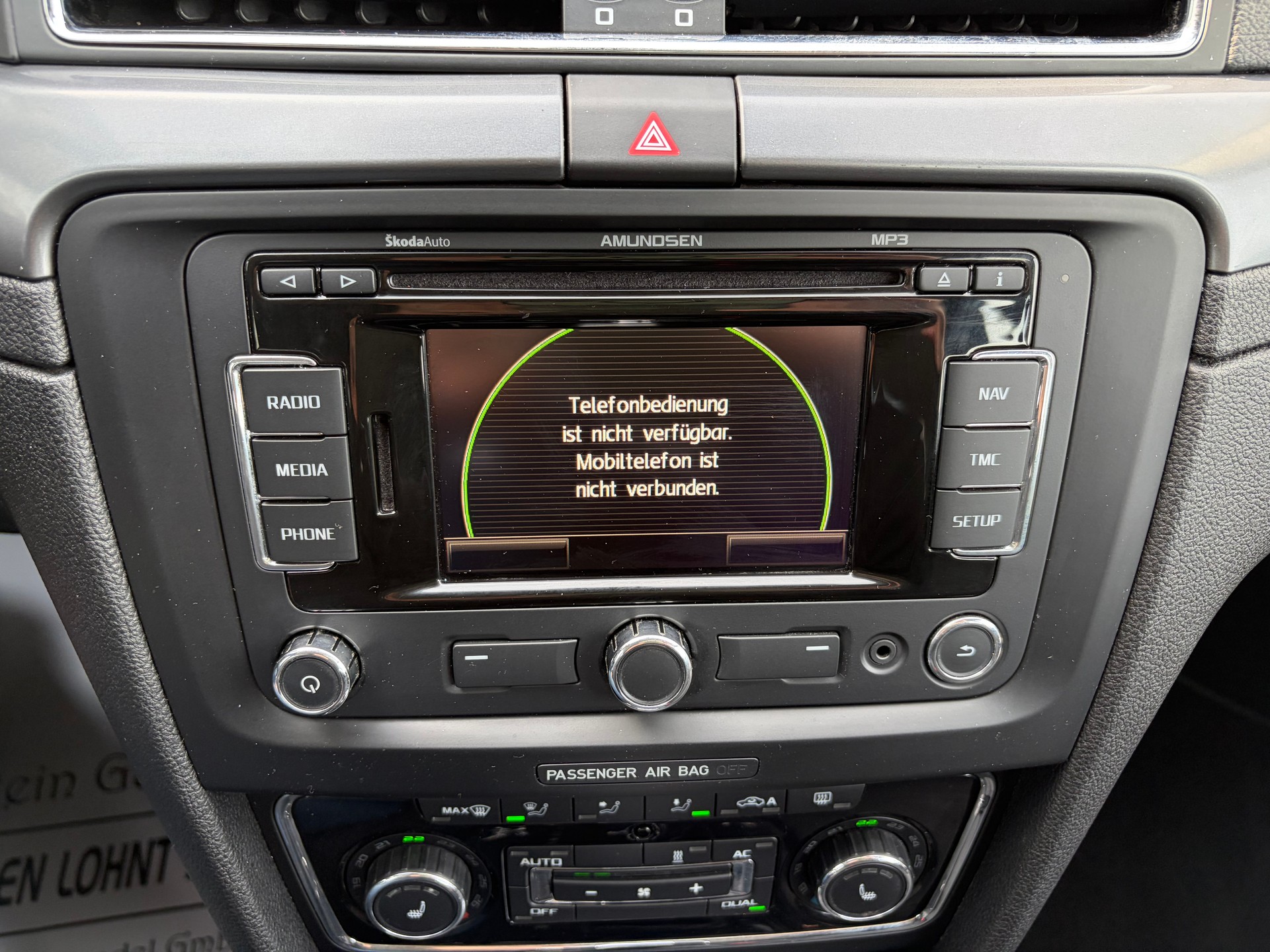 SKODA Superb Combi 2.0 TDi Ambition DSG-image-20