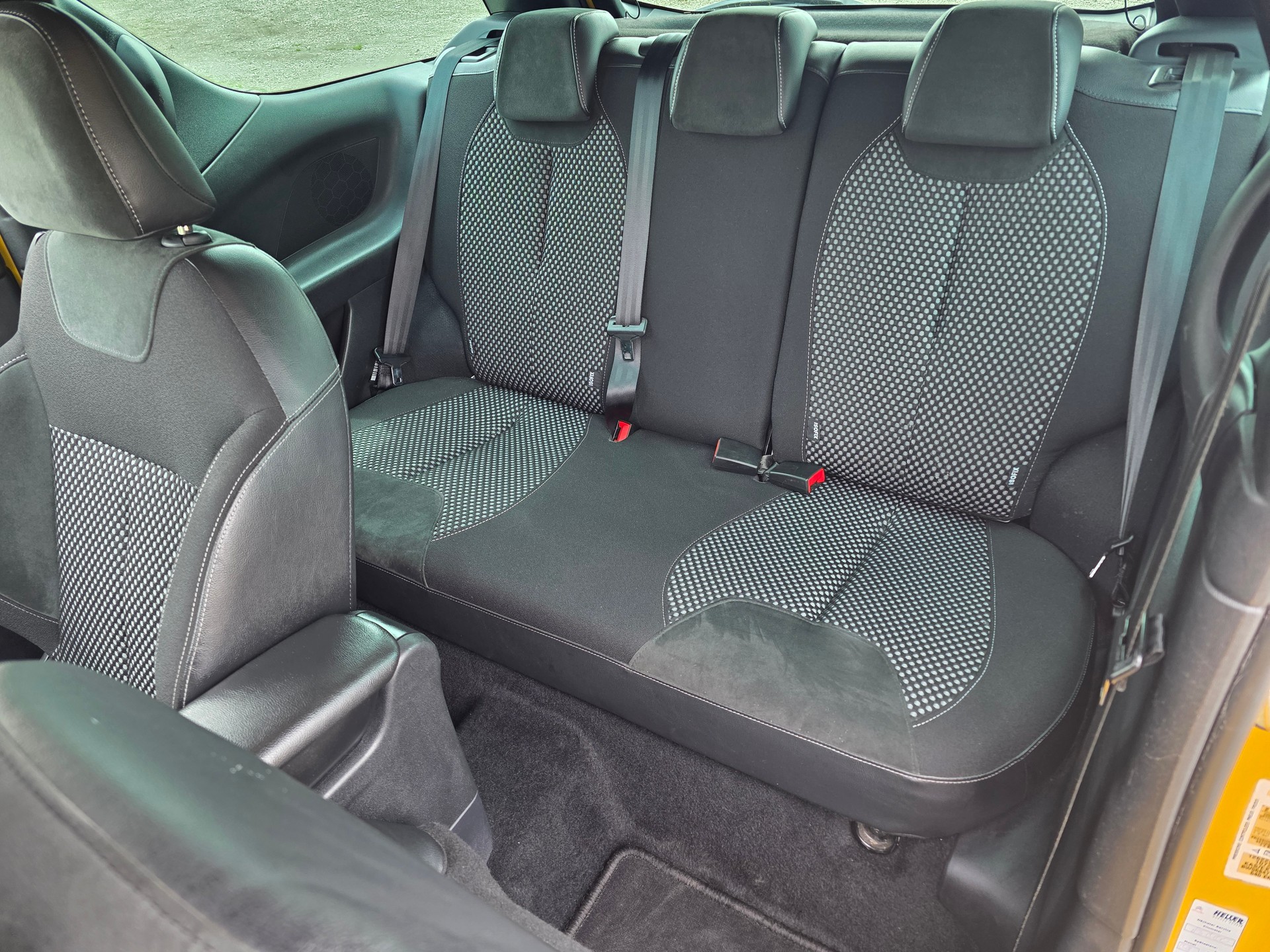 DS AUTOMOBILES DS3 1.6 THP Sport Chic-image-11