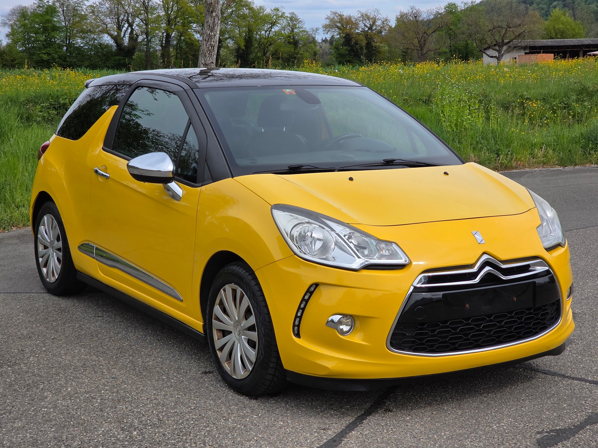 DS AUTOMOBILES DS3 1.6 THP Sport Chic-image-2
