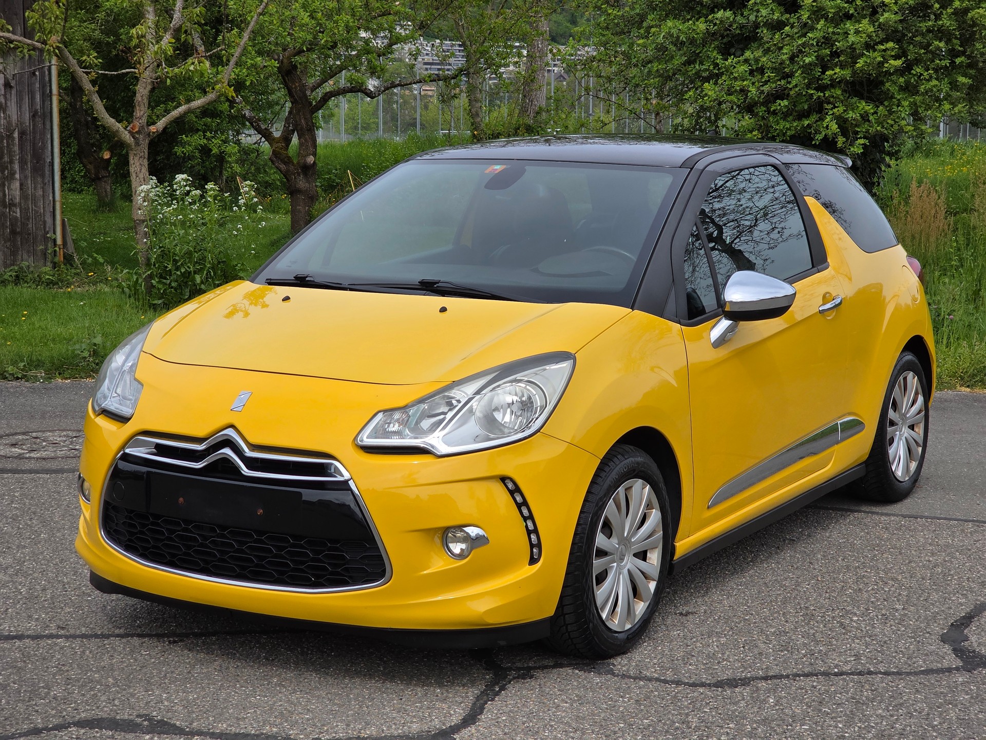 DS AUTOMOBILES DS3 1.6 THP Sport Chic-image-0