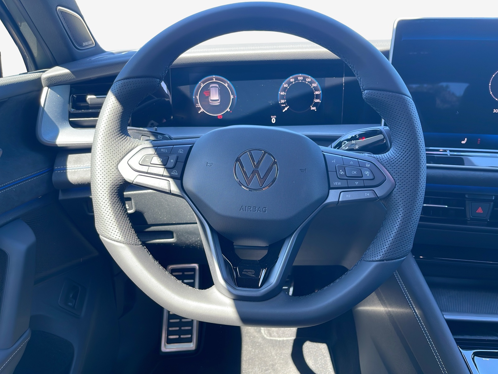 VW Tayron 2.0 TDI SCR R-Line 4Motion DSG-image-9