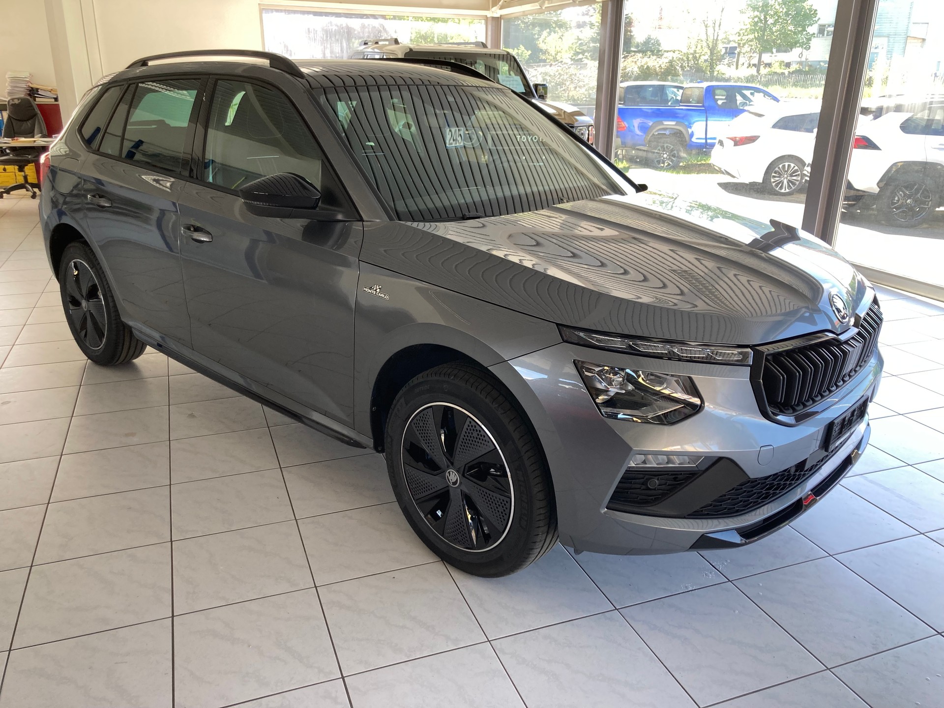 SKODA Kamiq 1.5 TSI Monte Carlo DSG-image-2