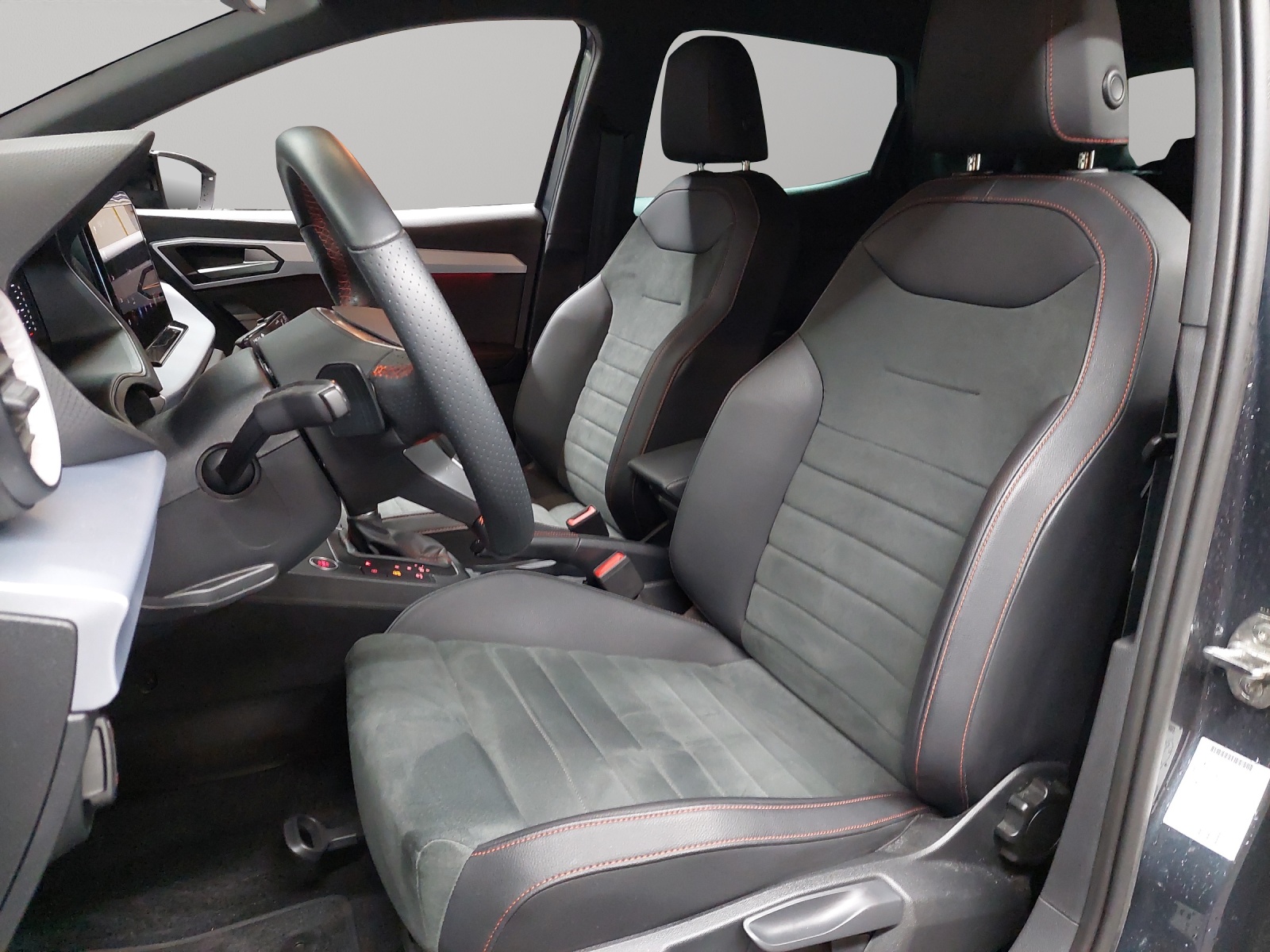 SEAT Ibiza 1.0 EcoTSI FR DSG-image-5