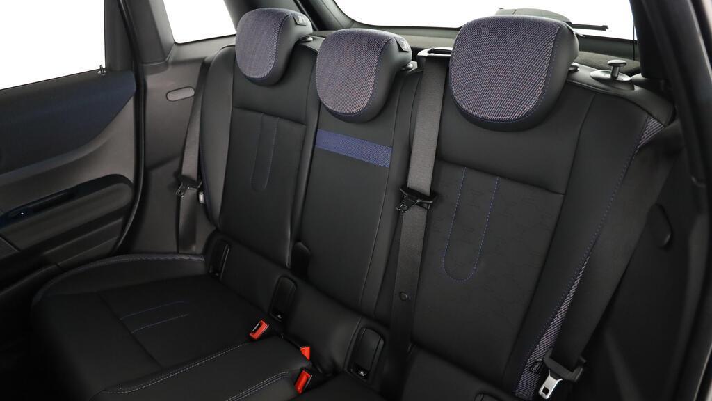 MINI Cooper 5 door S-image-19
