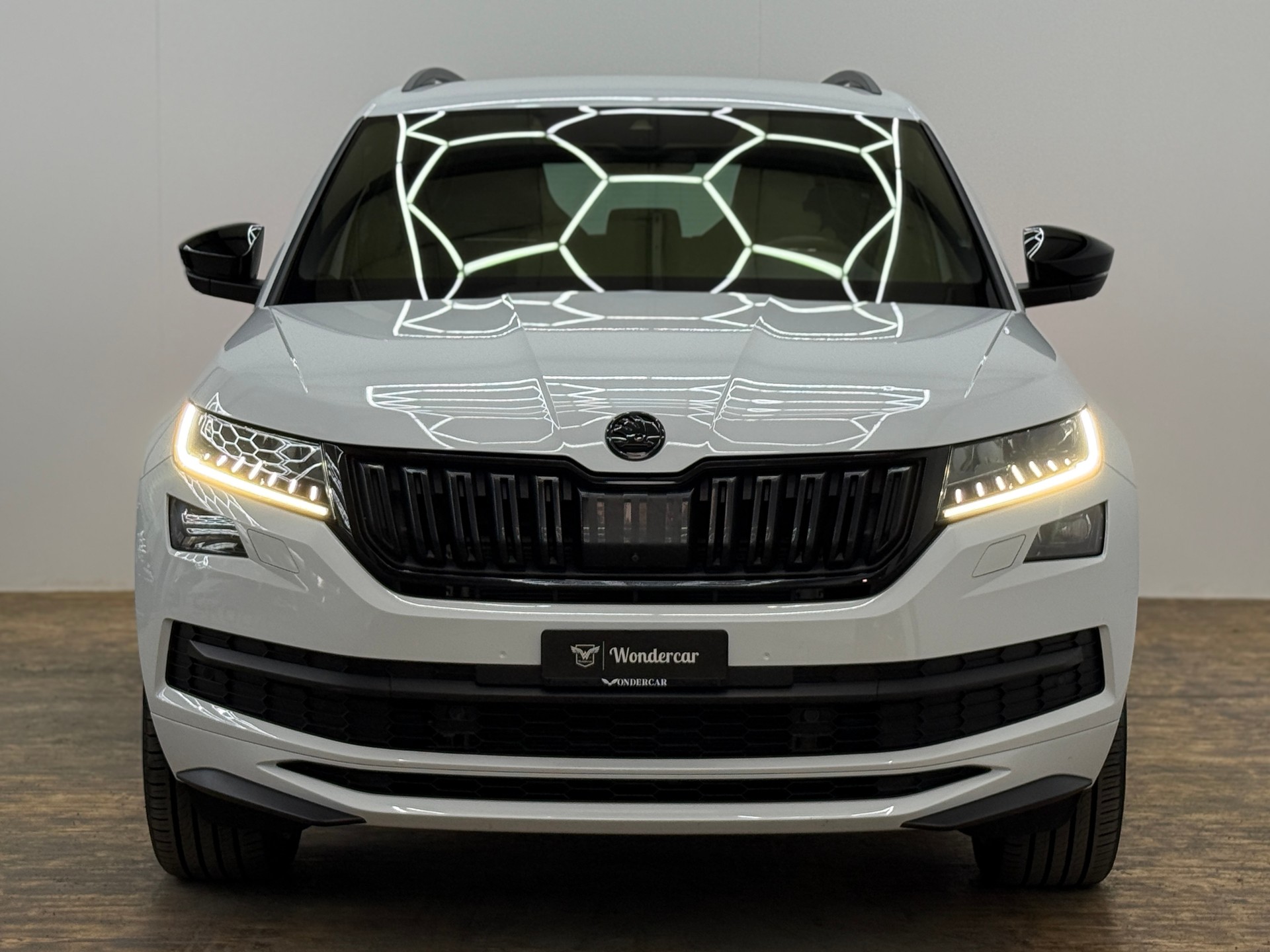 SKODA Kodiaq 2.0 TDI CR Sport Line 4x4 DSG-showroom-element-2