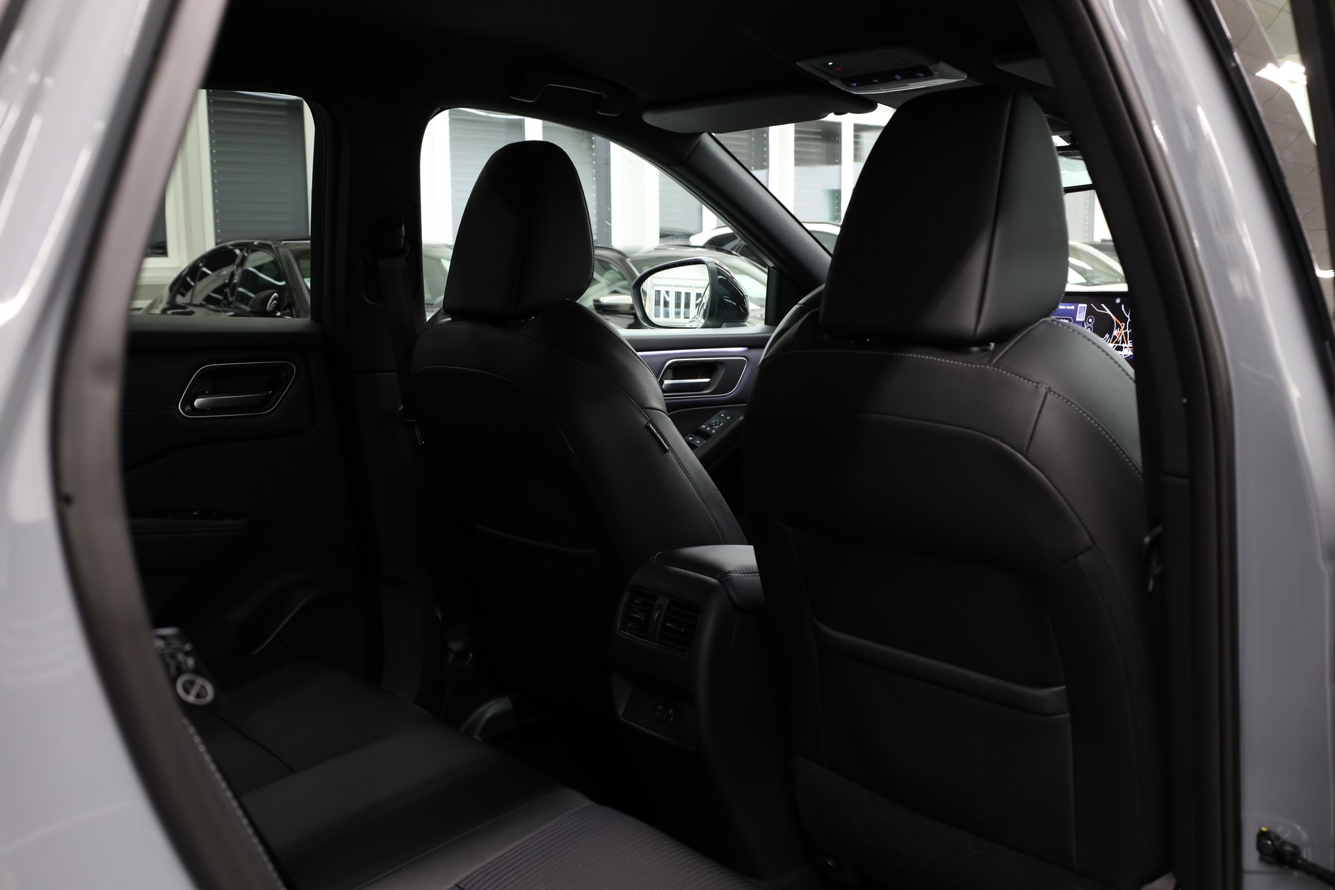 NISSAN Qashqai 1.3 DIG-T Tekna 4x4-image-25