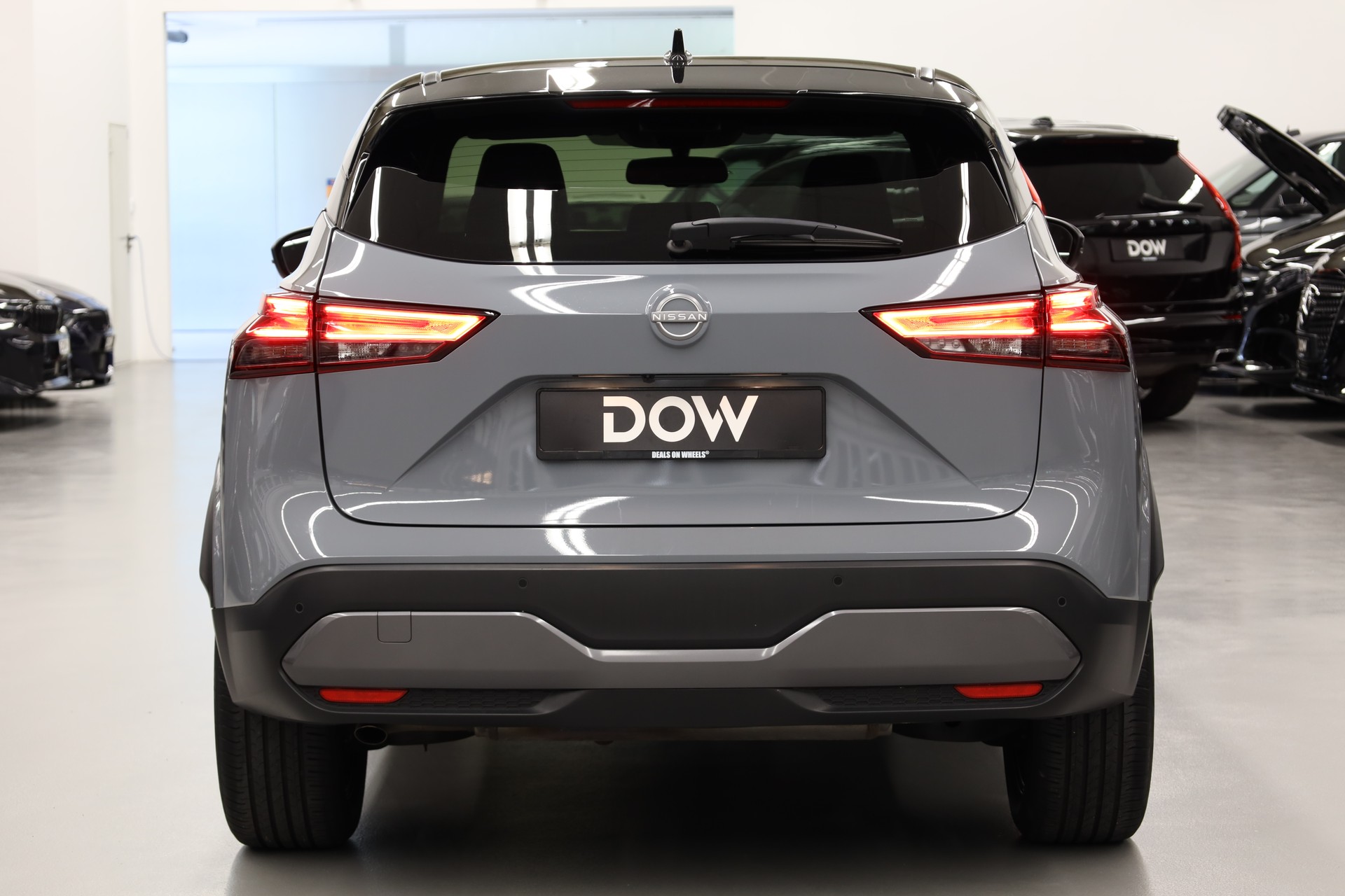 NISSAN Qashqai 1.3 DIG-T Tekna 4x4-image-7