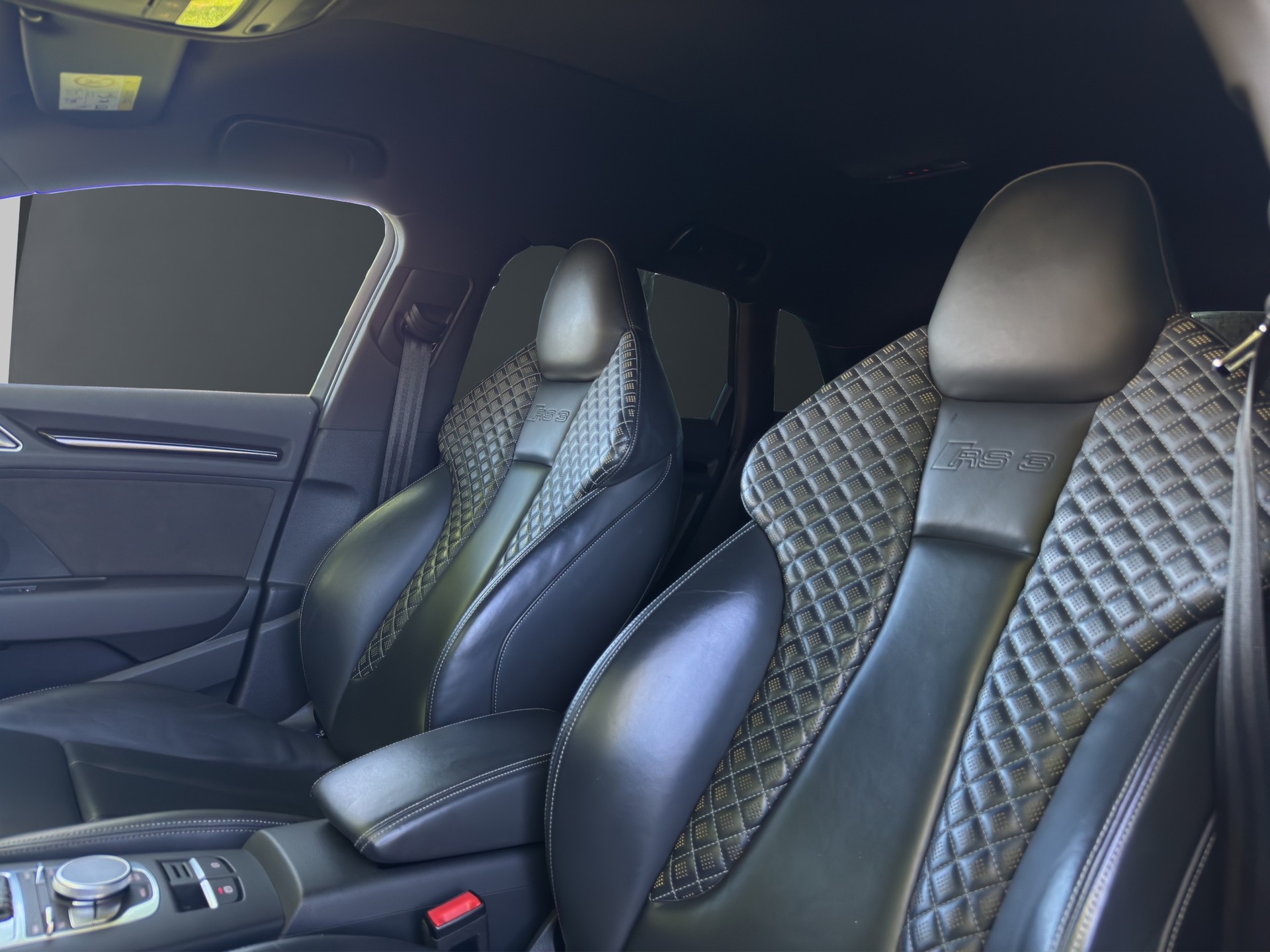 AUDI RS3 2.5 TSI quattro S-tronic-image-20