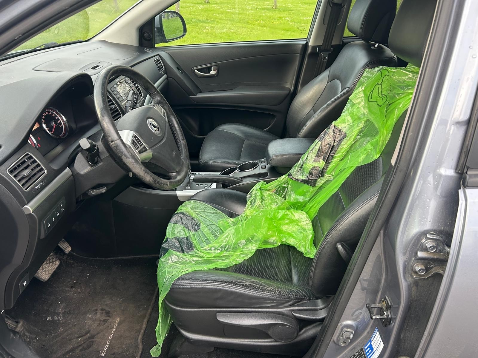 KGM-SsangYong Korando 2.0 e-XDI Quartz 4WD Automatic-image-8