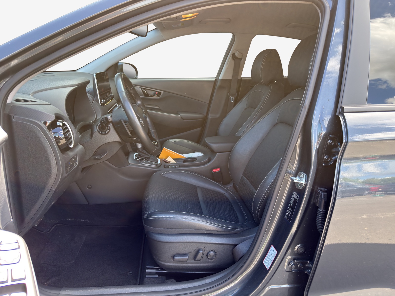 HYUNDAI Kona 1.6 GDi HEV Vertex DCT-image-7