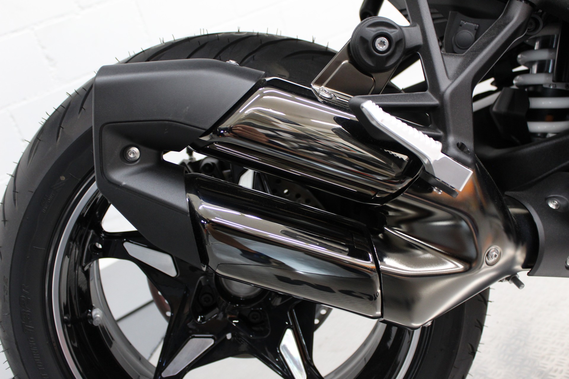 BMW R 1300 R-image-8