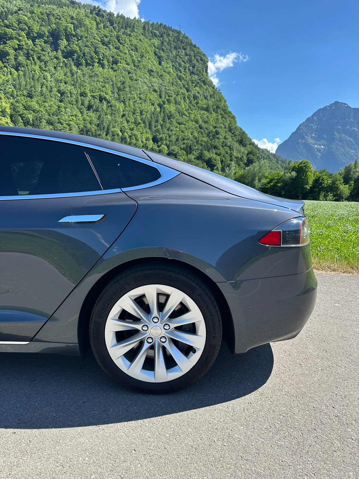 TESLA Model S Maximale-Reichweite-image-3