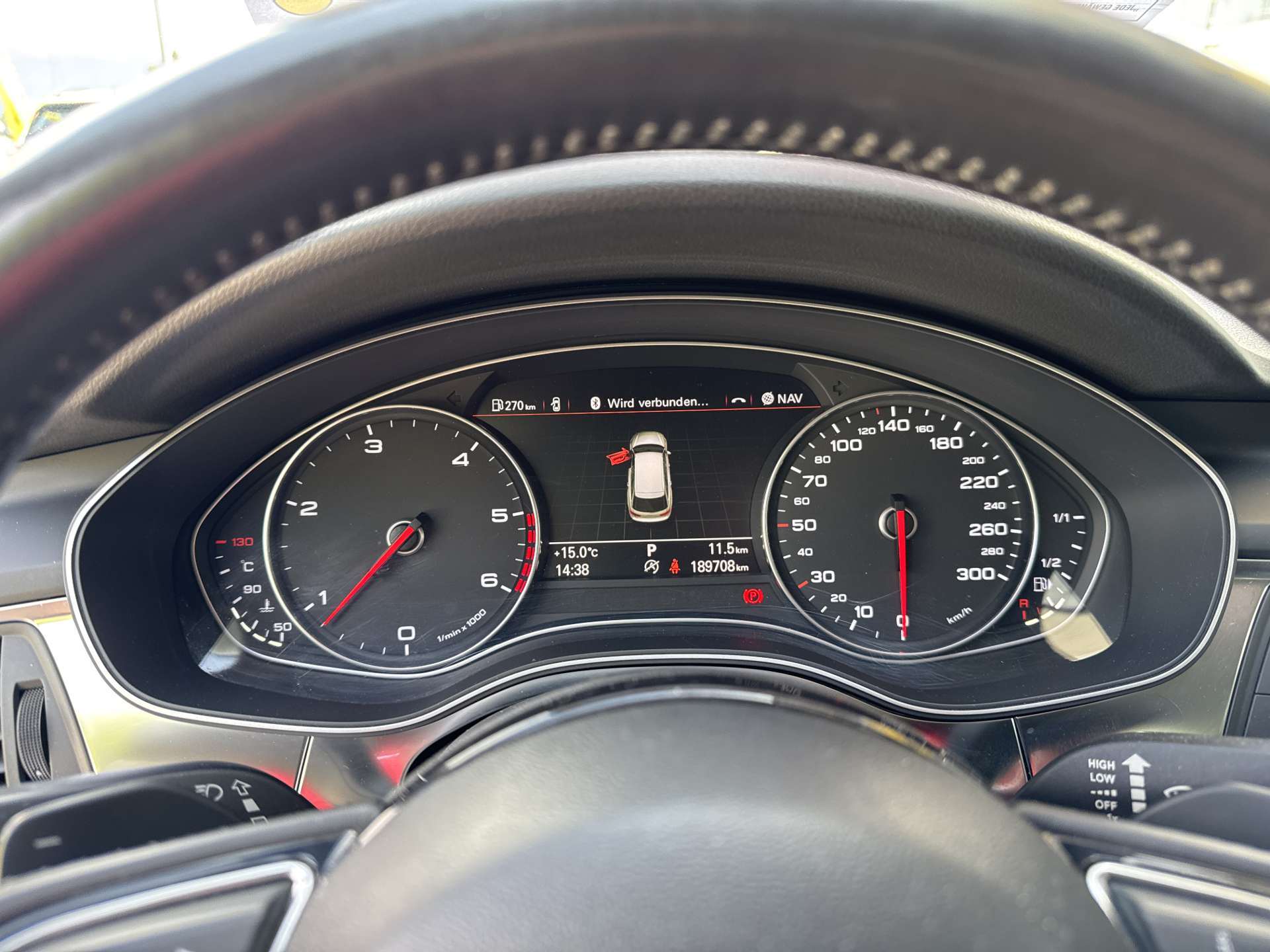 AUDI A6 Avant 3.0 TDi V6 245PS quattro S-Tronic Automat-image-11