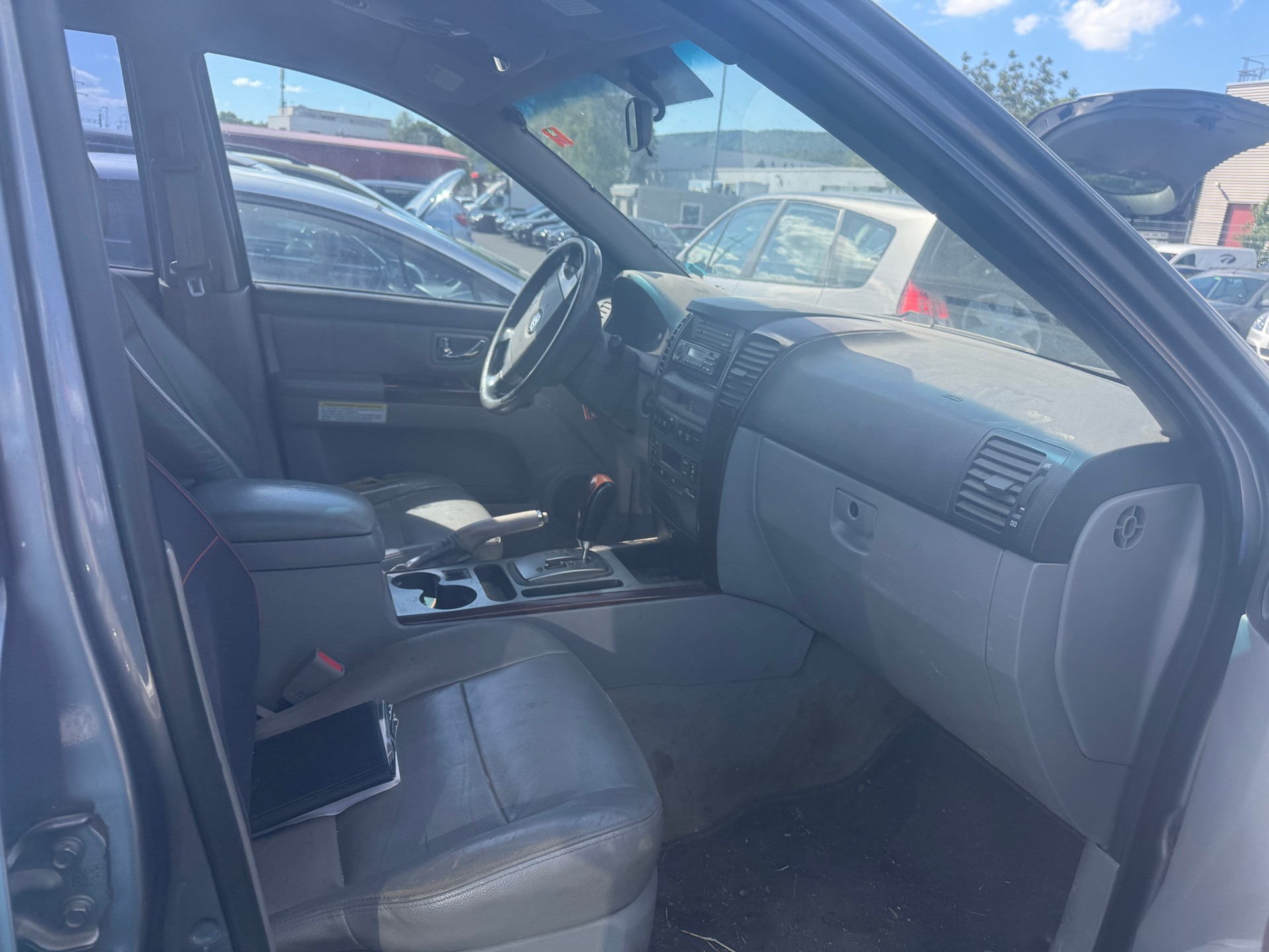 KIA Sorento 2.5 CRDI Carat-image-4